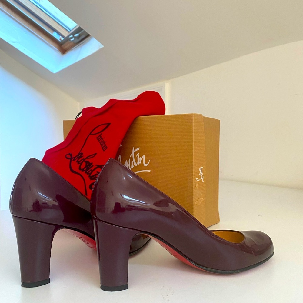 CHRISTIAN LOUBOUTIN PUMP shoes, Size 7